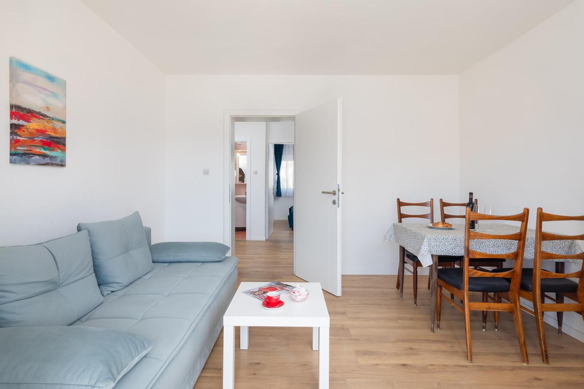 Apartments Near Central Beach With Free Parking Макарська Номер фото